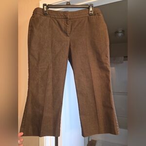 New York & Company Brown 3/4 Pants Size 10